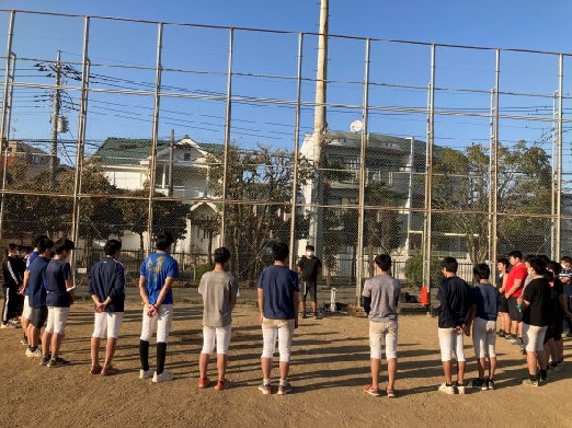 後輩を熱く激励する高橋さん